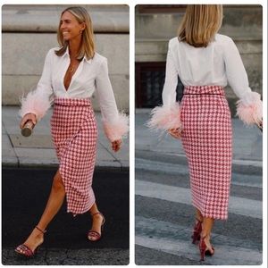 Zara Red and White Houndstooth Midi Skirt